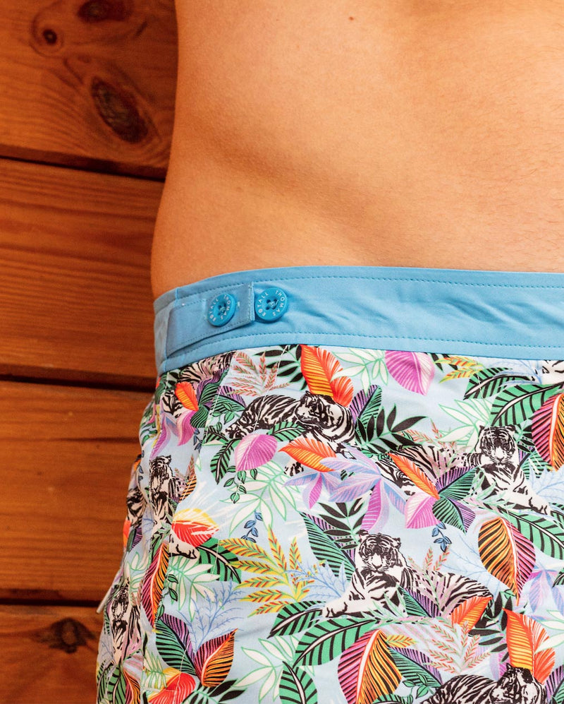 The Tiger Jungle swim shorts are designed to ensure you stand out from the crowd at both poolside and beach bar.